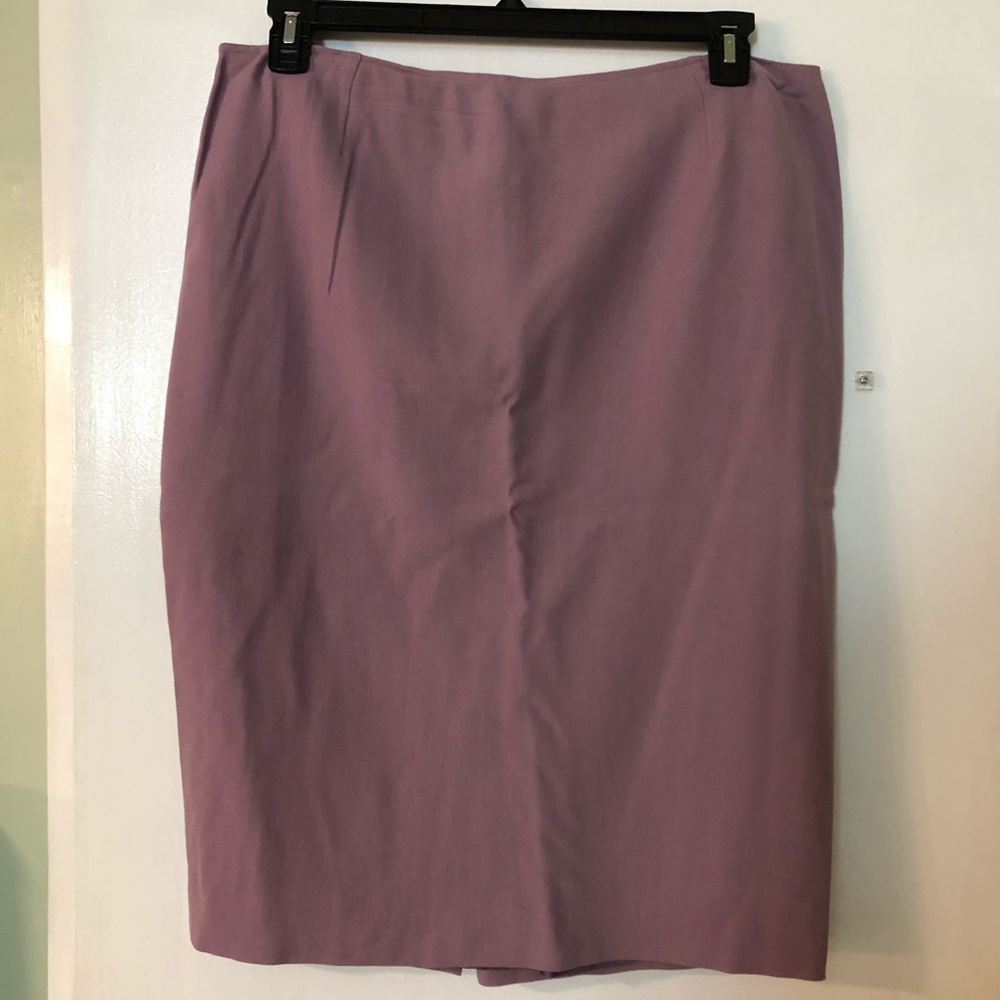 Pencil skirt